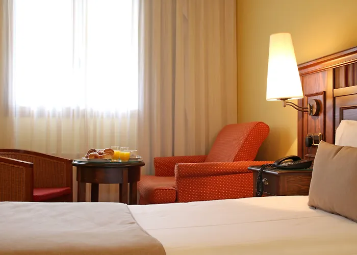 Hotel Rvhotels Tuca 4*