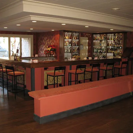 Hotel Rvhotels Tuca 4*